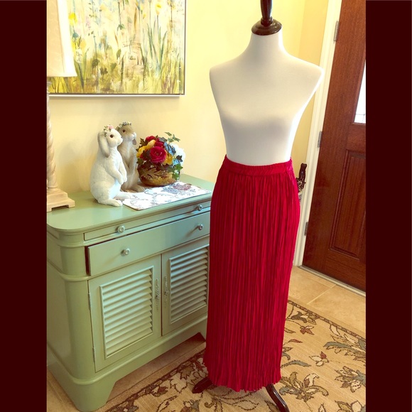 Stonebridge Vintage Red broom stick skirt - Picture 1 of 3
